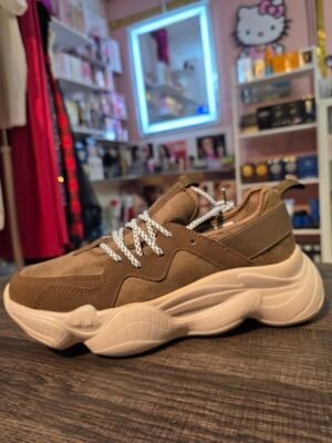 Berness Women ShoesTriple Sneakers BROWN